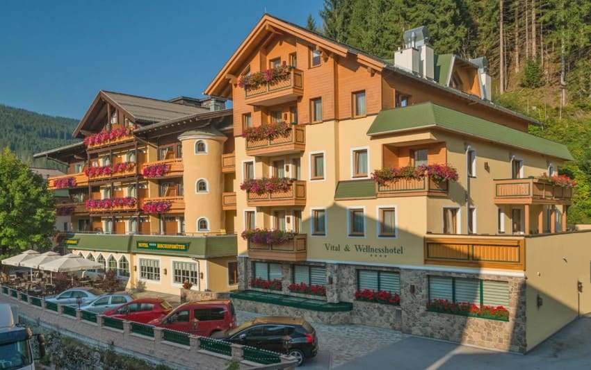 Hotel Bischofsmütze im Sommer